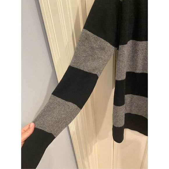 Theory Oversized Striped Cashmere Cardigan - Picture 5 of 7